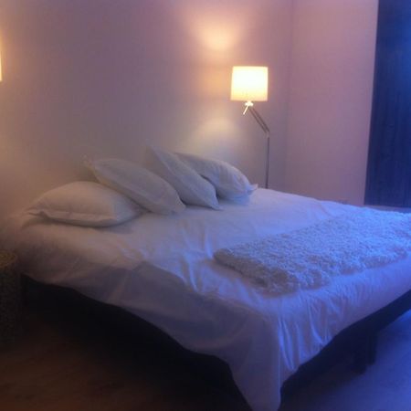 La Maison Rouge D'Uzes B&B Luaran gambar
