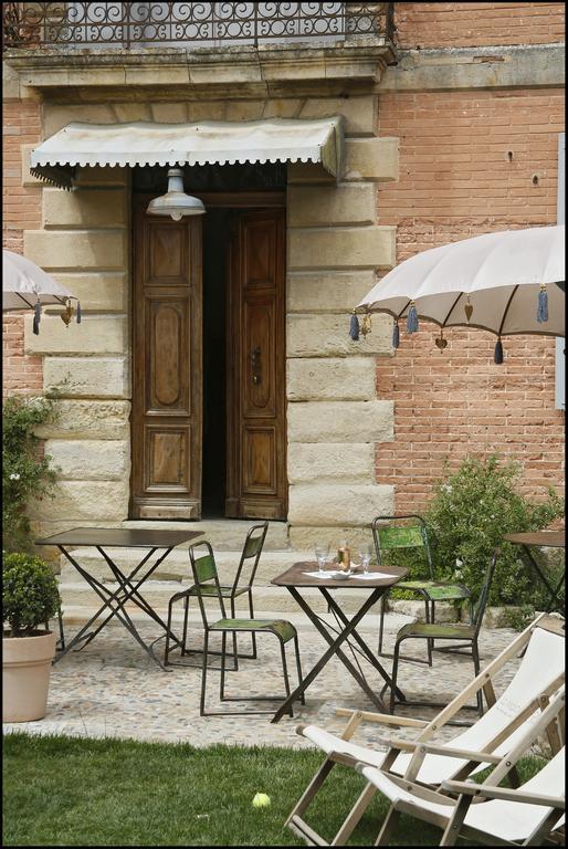 La Maison Rouge D'Uzes B&B Luaran gambar